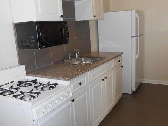 5th image of 1102 W Grace St APT 7