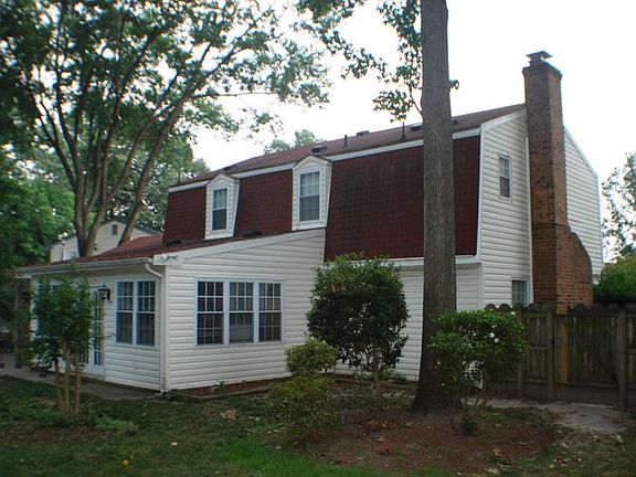 3rd image of 500 Stoney Creek Cir