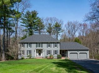 11 Spencer Ct, Andover, MA 01810