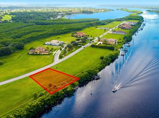 145 SE Fiore Bello, Port Saint Lucie, FL 34952