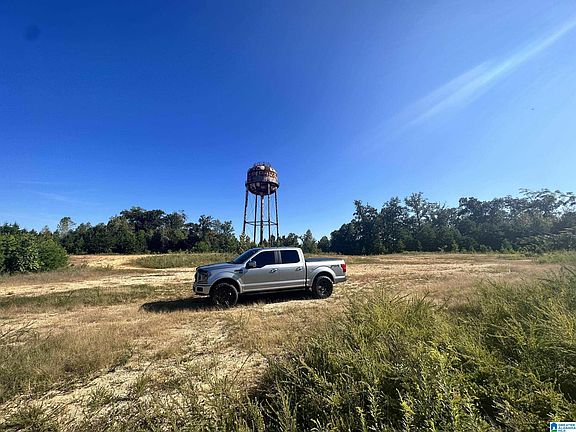 2nd image of 6522 Old Springville Rd #1