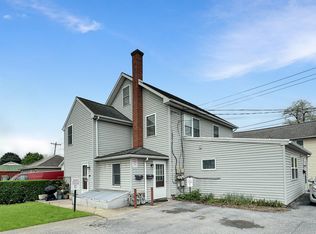 14 Center Rd APT 2, Hershey, PA 17033