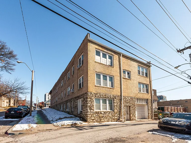 4400 Jarboe St — Photo 18