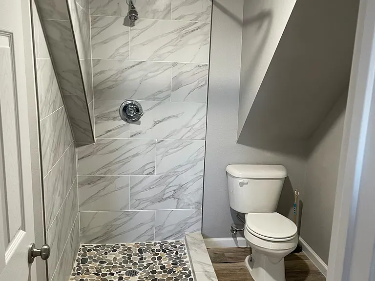 711 W Munson St #B — Photo 6