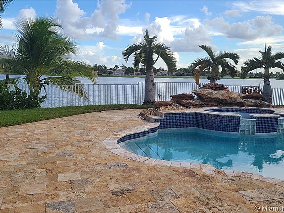 2nd image of 18550 SW 7th St #18550