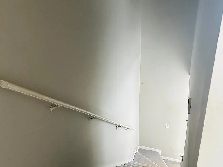 3243 Forest Oaks Ct — Photo 10