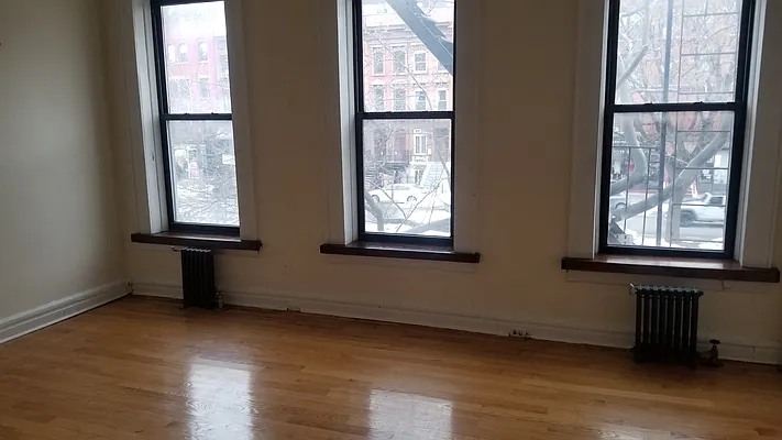 Rented by Sheridan Advisors | media 4
