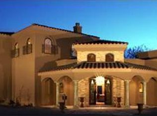 746 Chamisal Rd NW, Los Ranchos De Albuquerque, NM 87107