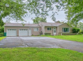 2191 Vandekarr Rd, Owosso, MI 48867