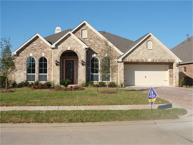 1st image of 17918 Camp Cove Dr