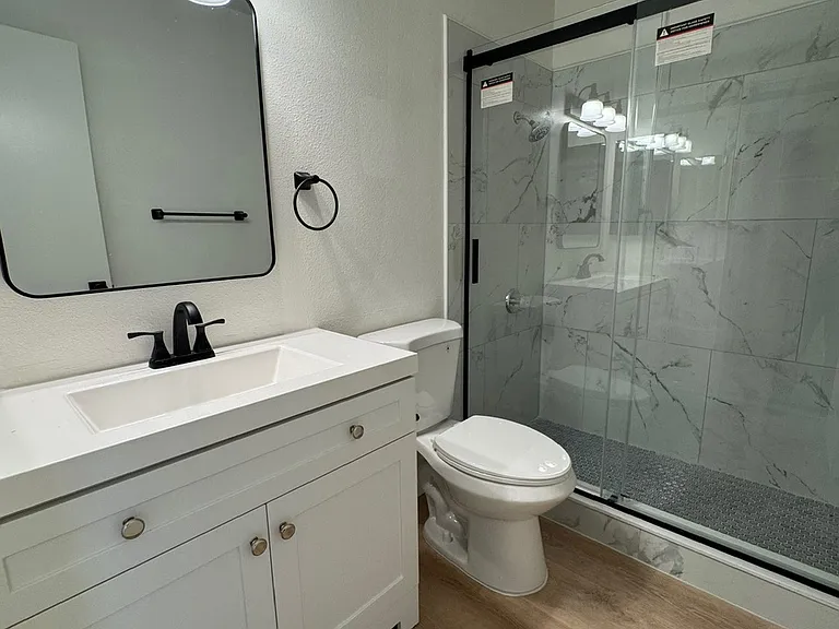 2310 E Ball Rd #4 — Photo 7