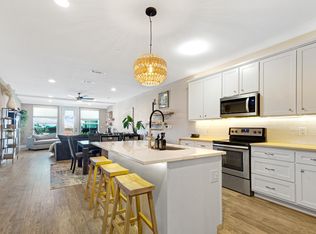 251 S Mill St UNIT 260, Lewisville, TX 75057