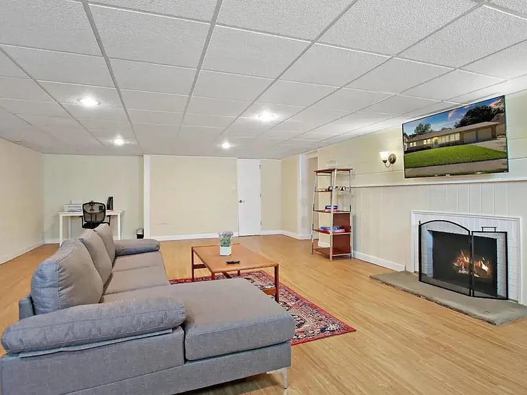 125 E Sunnyside Ave — Photo 10