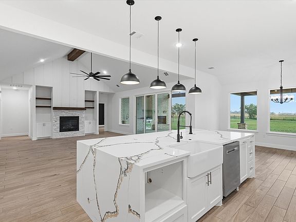 5th image of 8803 Kassandra Dr