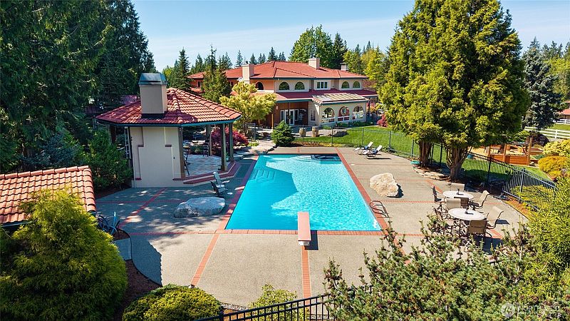 2nd image of 29016 SE 45th Street