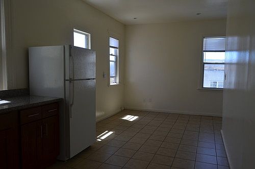 3rd image of 443 Harkness Ave