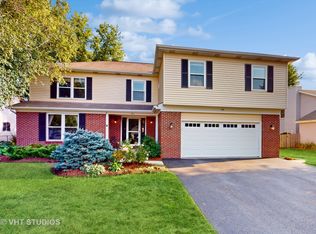 341 Bryan Dr, Cary, IL 60013