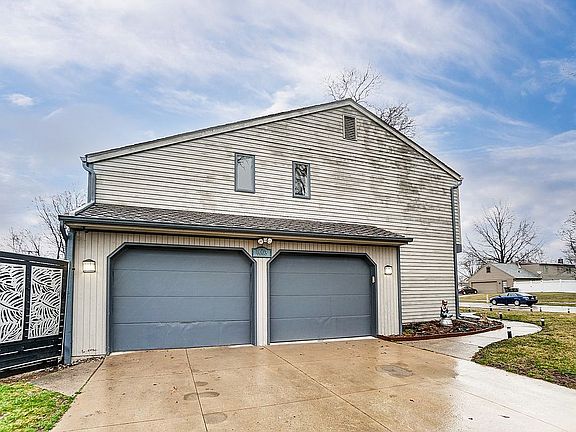 2 Car Garage