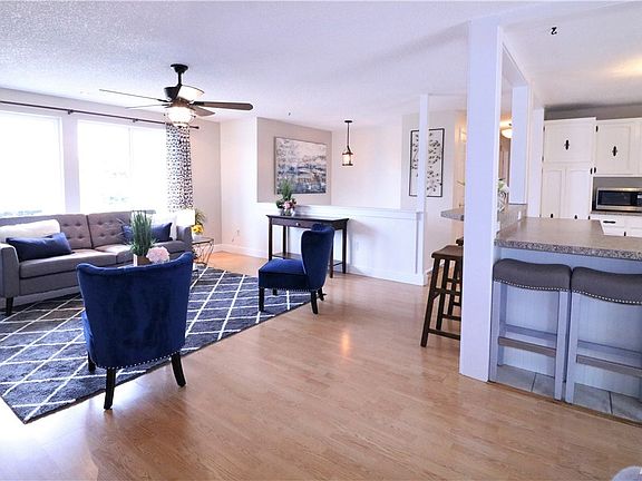 Kitchen bar easily seats 5