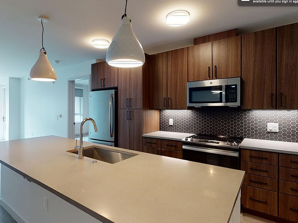1st image of 392 N Grant St #711