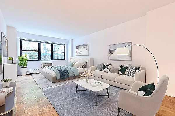 Rented by Manhattan Realty Group | media 1