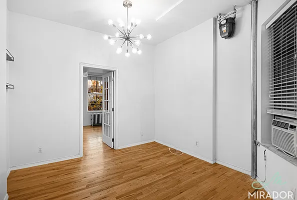 Rented by Mirador Real Estate | media 18