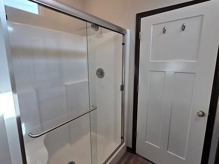 1553 N Aster Cir — Photo 3