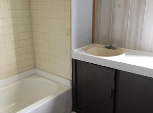 139 Rainbow Ln, Roseboro, NC 28382