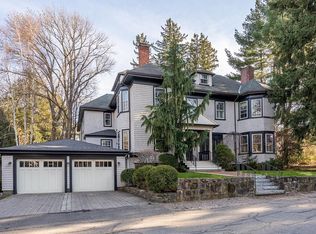37 Circuit Rd, Brookline, MA 02467