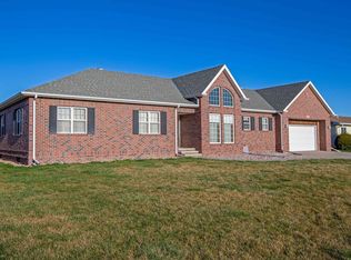 1605 East Ave, Holdrege, NE 68949