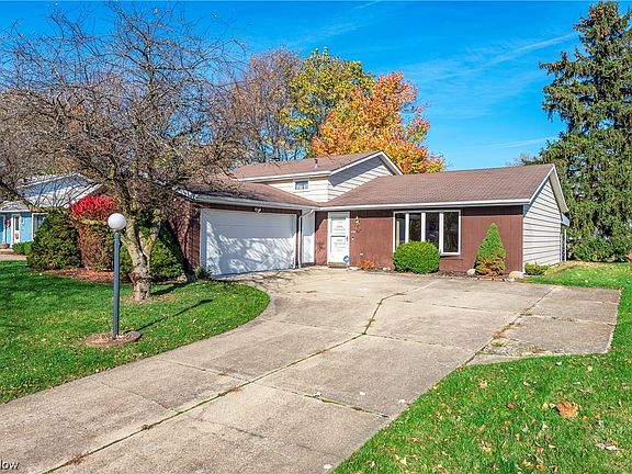 2nd image of 20244 Birchwood Ln