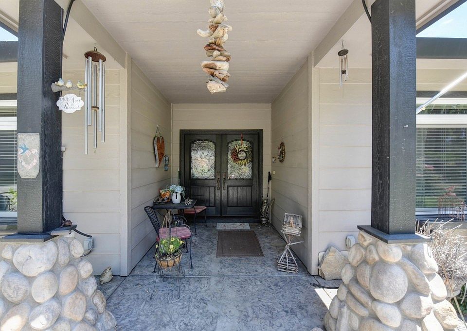 1st image of 5691 McKinley Ct