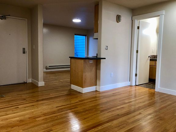 5th image of 631 Divisadero St #202