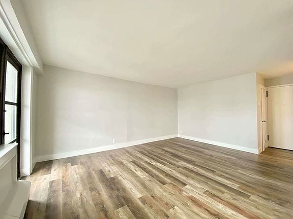 5th image of 260 Audubon Ave #5N