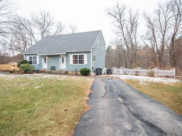 56 Dale Road #B, Hooksett, NH 03106