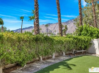 1241 Sunflower Cir S, Palm Springs, CA 92262