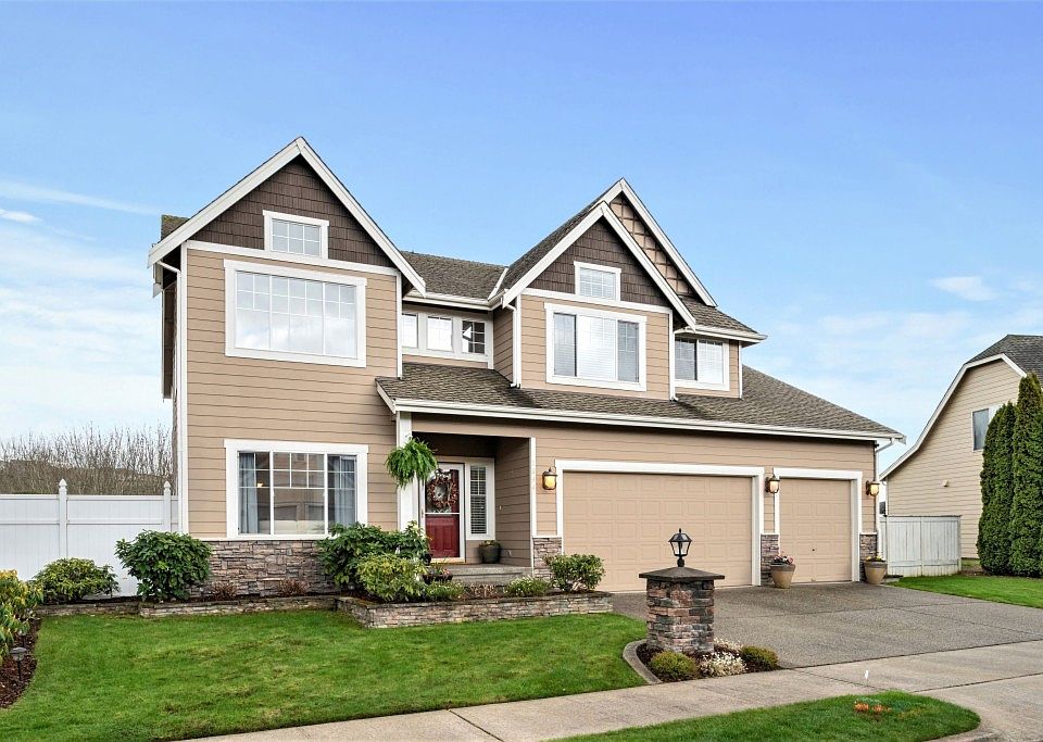 1st image of 1844 Pointe Woodworth Dr NE