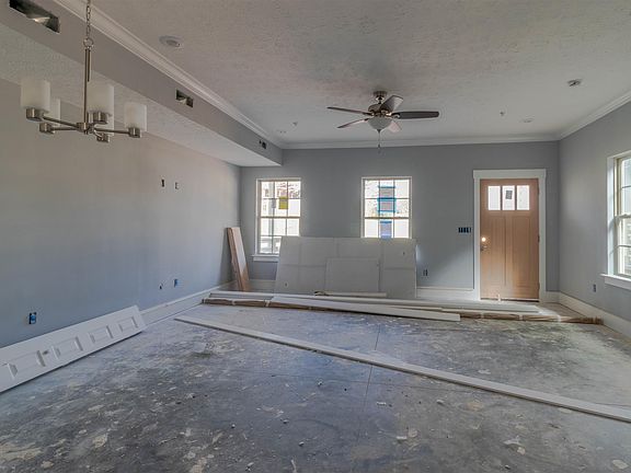 4th image of 112 Jasmine Row Lot 2