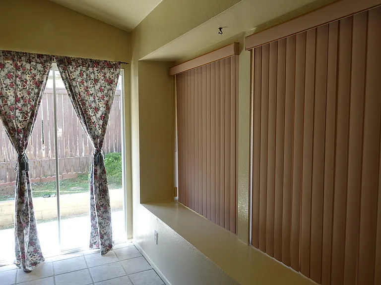 27475 Connie Way — Photo 3