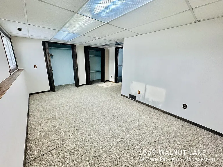 1669 Walnut Ln — Photo 30