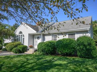 40 Lakeview Ln, Manchester, NH 03104