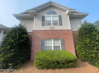 2217 Locksley Woods Dr APT F, Greenville, NC 27858