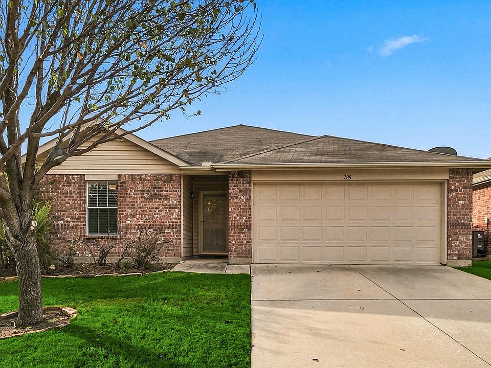 1st image of 729 Rio Bravo Dr