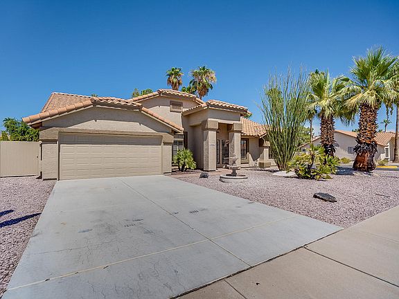 3rd image of 9604 W Escuda Dr