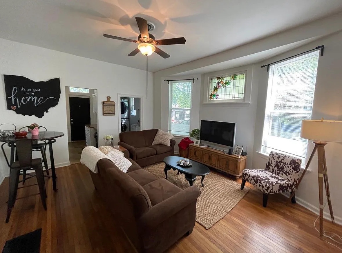 Building Photo - 2604 Norwood Ave #1