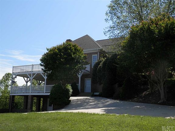 4th image of 3294 Eagle Heights Cir