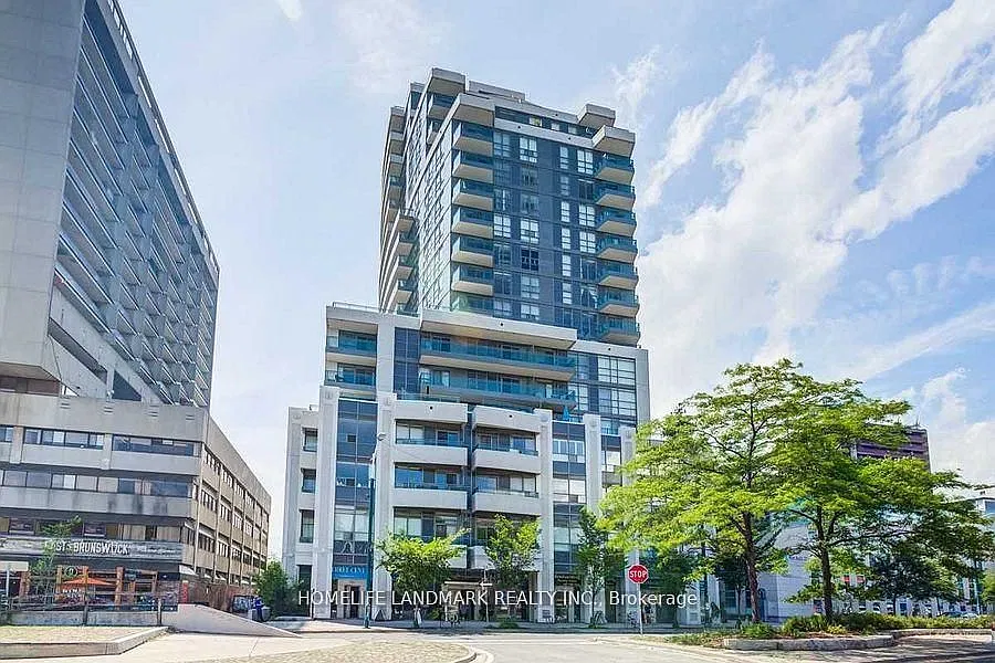 736 Spadina Ave #803