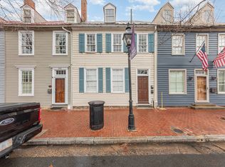503 Caroline St APT 2, Fredericksburg, VA 22401
