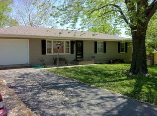 1108 Hillcrest, Carrollton, MO 64633
