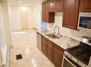 15 Cross St, Waltham, MA 02453